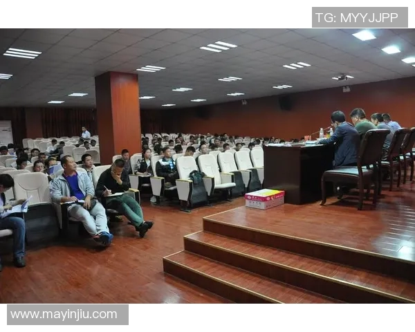 对话陈强:回顾足球生涯的起伏与梦想追寻 对话陈强:回顾足球生涯的起伏与梦想追寻