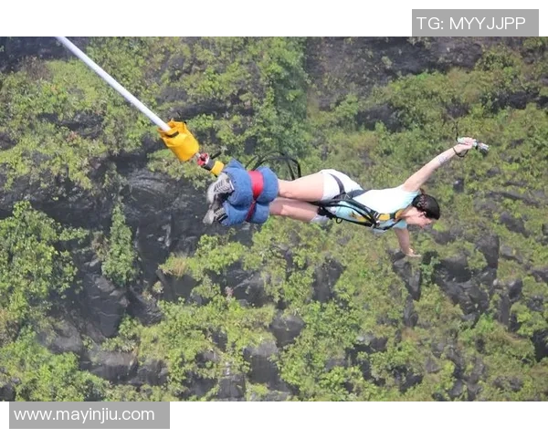 深圳攀岩队与西安攀岩队赛后复盘分析团队配合与战术执行的关键因素